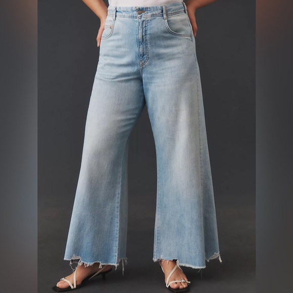 Pilcro Denim - Anthropologie The Adi Regenerative Cotton Mid-Rise Flare Jeans by Pilcro